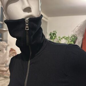 Amazing snag Fit High neck 2-way zipper Softest jersey jacket Eco green fabric